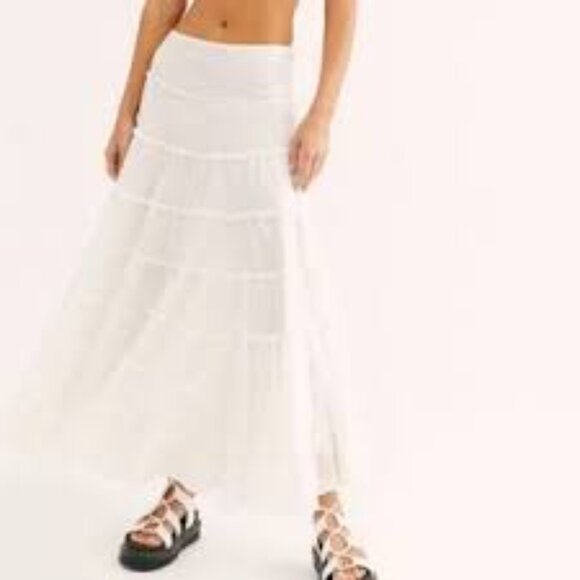 NWT! RARE! Free People Stuck In The Moment White Tiered 100% Cotton Skirt! - Picture 1 of 16